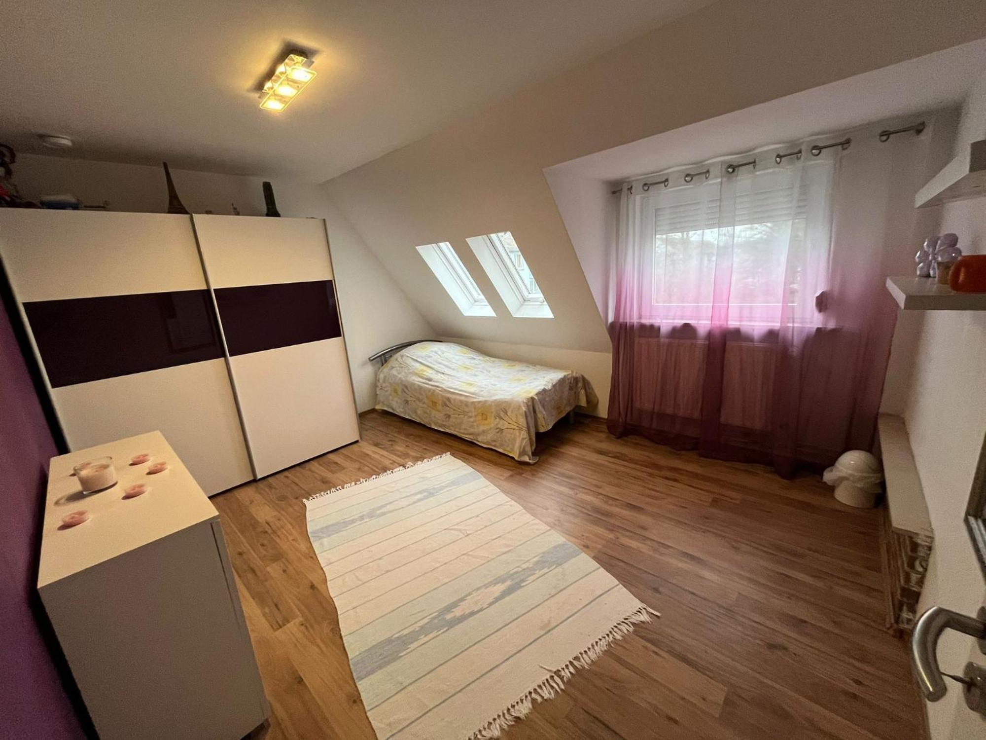 Schickes 110Qm Ferienhaus In Naehe Vw, Messe,Dez Und Orangerie Kassel Eksteriør billede