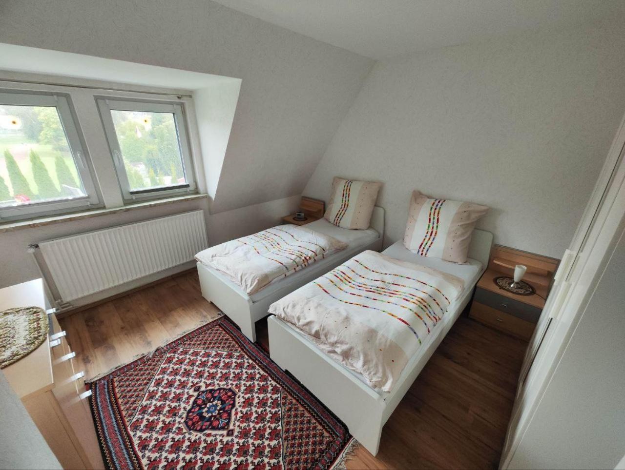 Schickes 110Qm Ferienhaus In Naehe Vw, Messe,Dez Und Orangerie Kassel Eksteriør billede