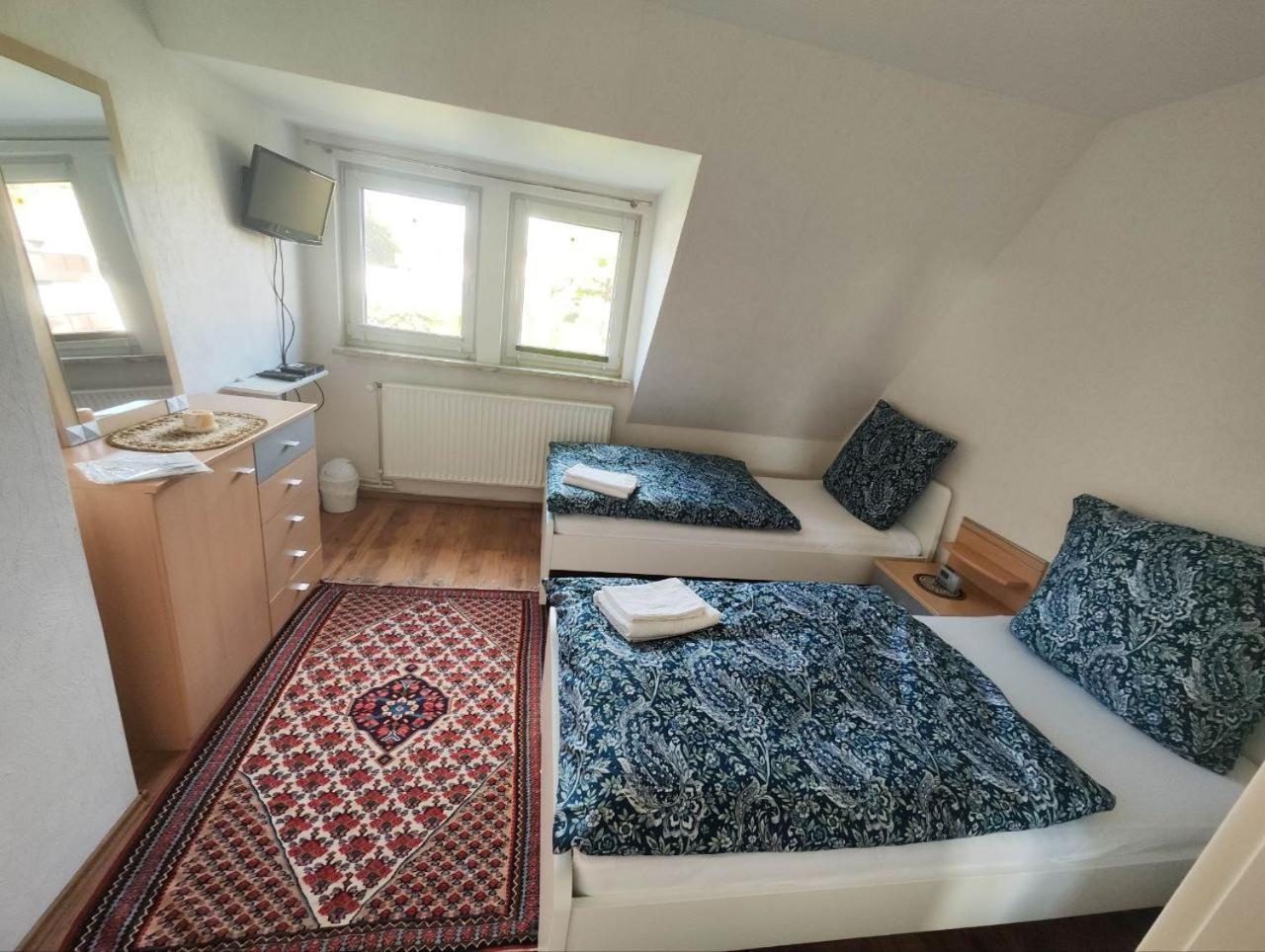 Schickes 110Qm Ferienhaus In Naehe Vw, Messe,Dez Und Orangerie Kassel Eksteriør billede